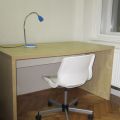 psací stůl IKEA, světlý, v dobrém stavu