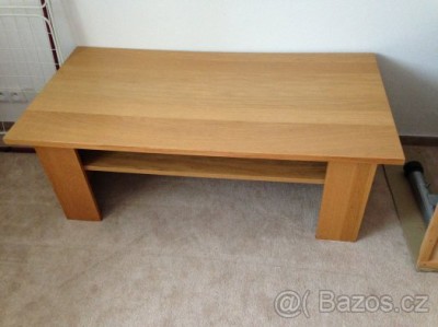 Konferenční stolek Ikea Benno - prasklý