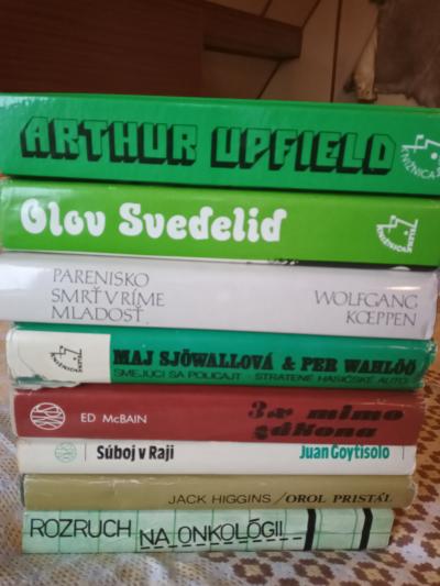 Knihy detektivky různé