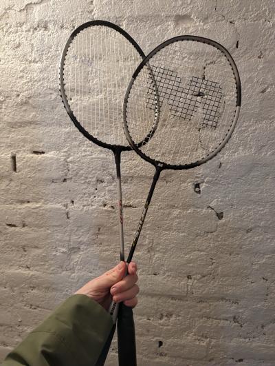 2 Rakety na badminton