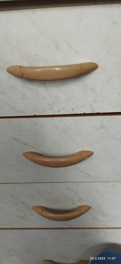 Úchytka kuchyňské linky