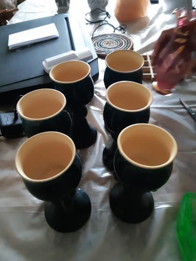 6 pohárkyů z keramiky