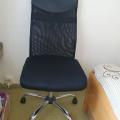 Kancelářská židle s područkami