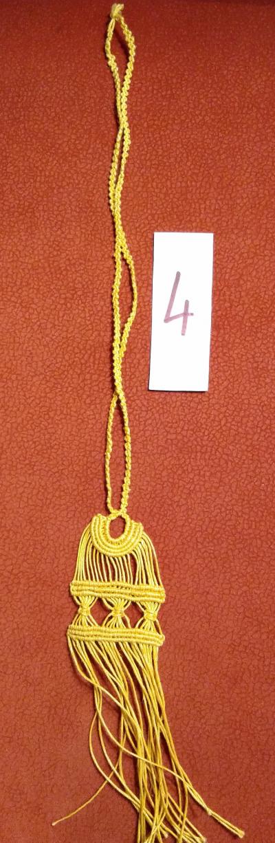 DRHANÝ NÁHRDELNÍK 4 (MACRAME)