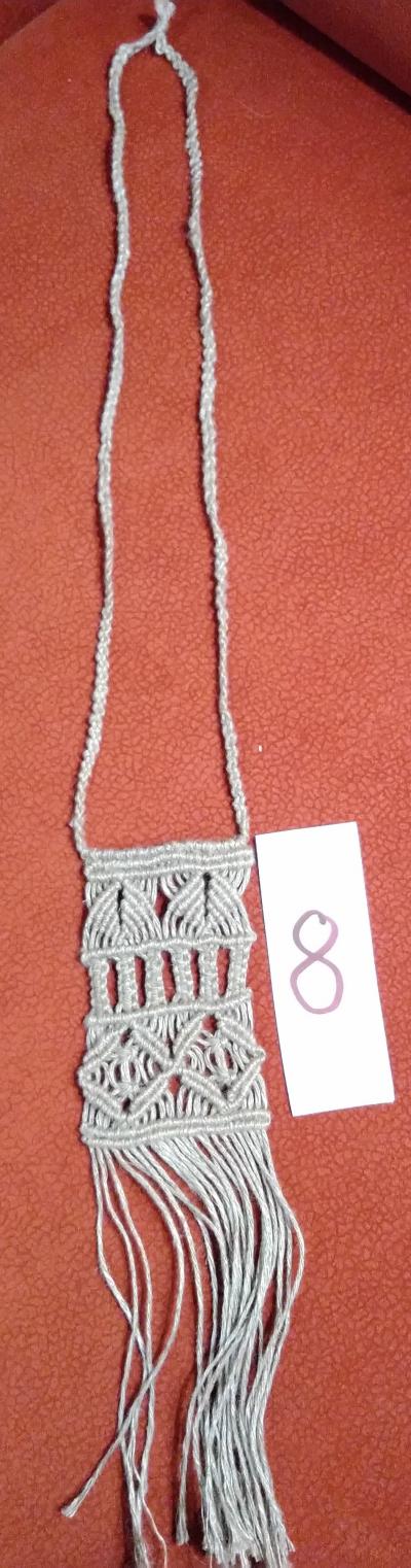 DRHANÝ NÁHRDELNÍK 8 (MACRAME)