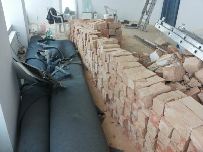 Daruji cihly za odvoz