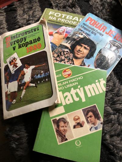 Knihy o fotbalu