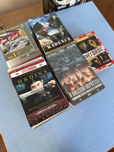 Sbírka DVD po dědovi