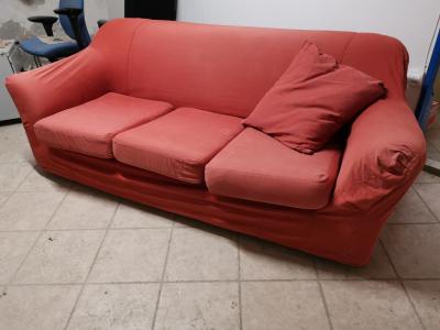 Červeny gauč + kreslo