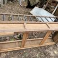Daruji historickou dřevěnou postel