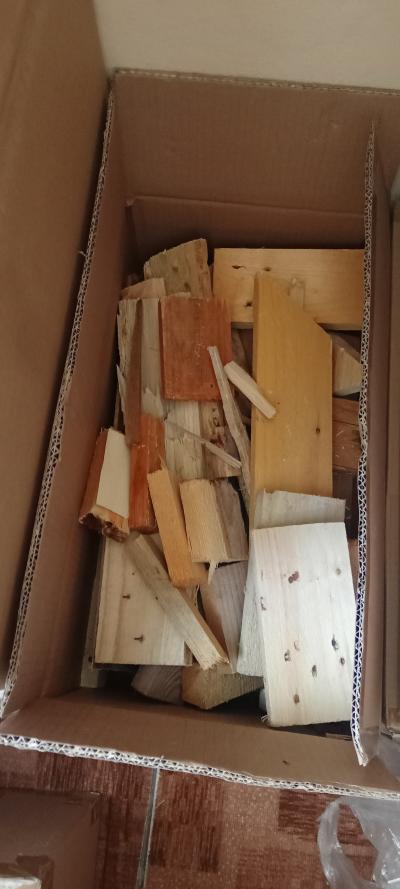 Dřevo na špekáčky