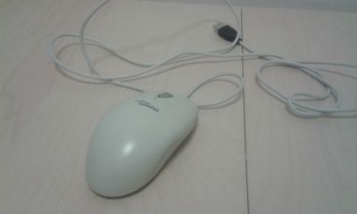 Počítačová myš Fujitsu