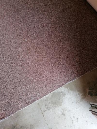 Hnědý koberec - 2 role, 3x4,5 m