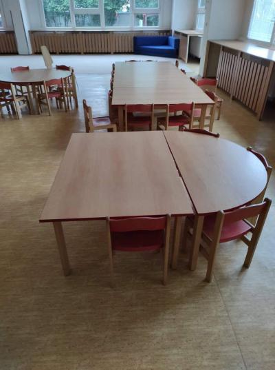 NÁBYTEK ZE ŠKOLKY, SPORÁK - JEN NEDĚLE 25. 6.