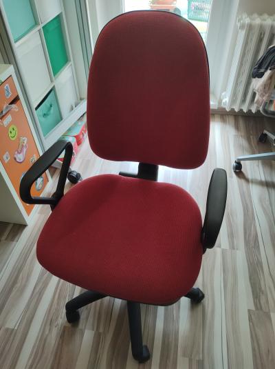 Kancelářská židle