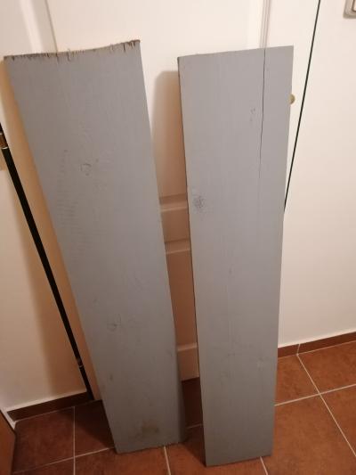 2 dřevěné desky cca 120x20 cm