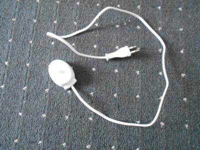 Nabíjecí stanice k zubnímu kartáčku Braun 3.