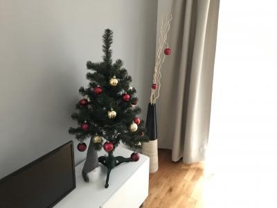 Umělohmotný vánoční stromek
