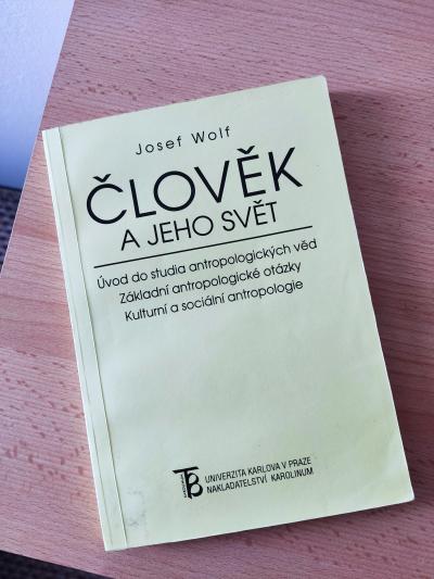 Kniha/skripta Člověk a jeho svět