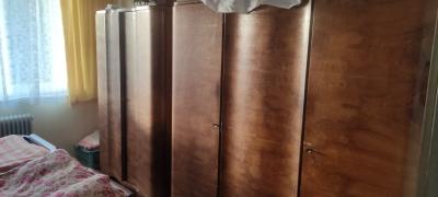 Starý ohýbaný nábytek