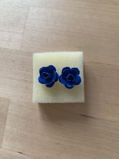 Náušnice modré růže