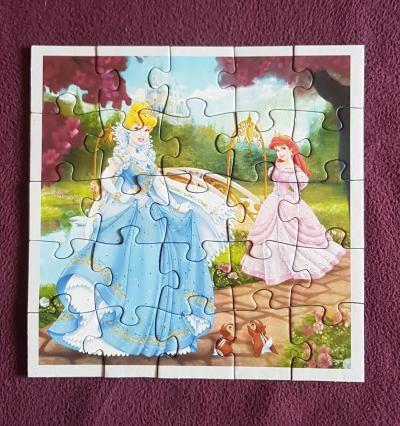 3x mini puzzle s Disney princeznami