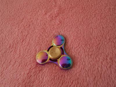 Kvalitní kovový spiner