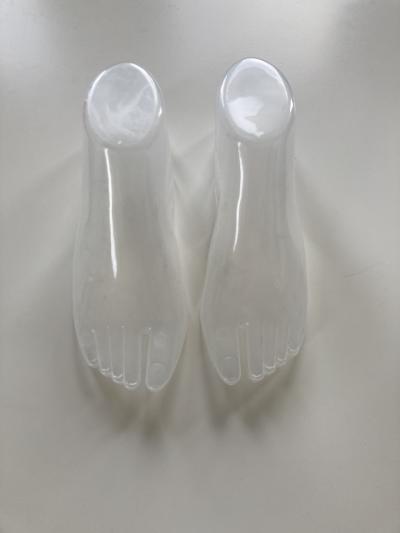 Plastové “formy” na ponožky / výplň do bot
