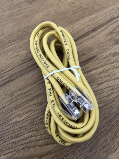 Síťový kabel propojovací