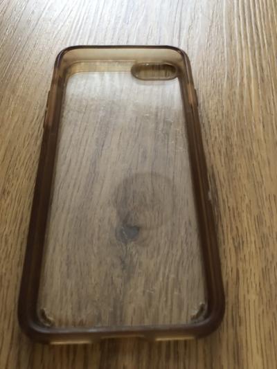 Odolný průhledný kryt na Iphone 8