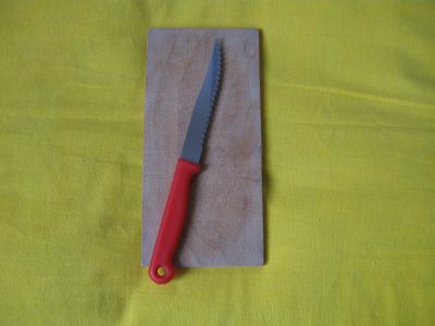 Prkýnko a nůž