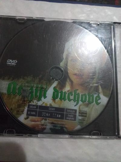 DVD AT žijí duchove