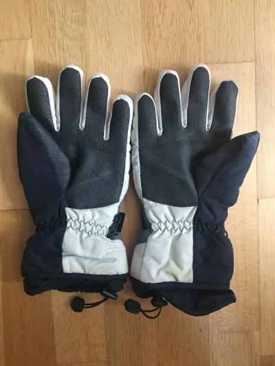 lyžařské rukavice