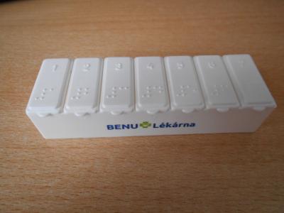 Krabička na dávkování léků Benu