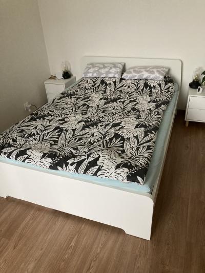 Ikea postel 140x200