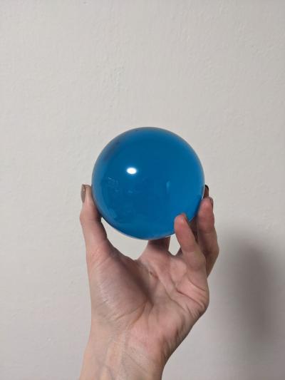 Akrylová koule na kontaktní žonglování, průměr 10cm