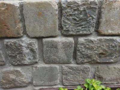 Hledám žulové kostky větší - kočičí hlavy