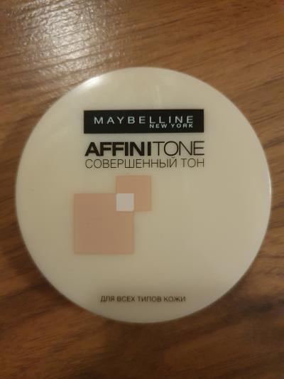 Maybelline Affinitone pudr č. 03 světle béžový