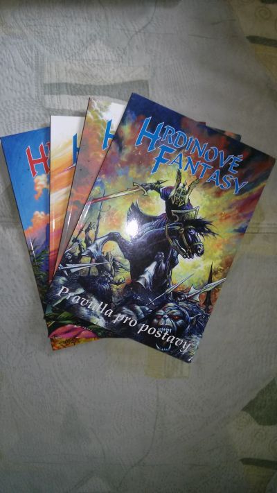 Čtyři knihy - Hrdinové Fantasy