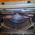 Funkční psací stroj DARO 242