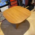 Konferenční stolek s úložnou poličkou, 75x75 cm, výška 51 cm