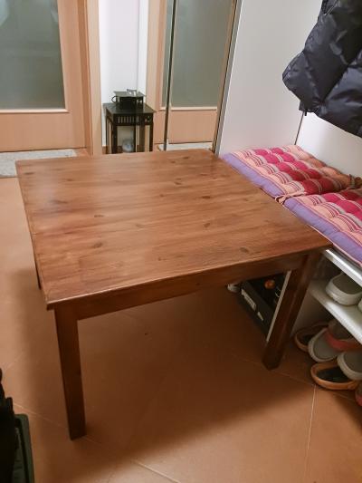 Konferencni stolek dreveny Ikea