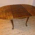 Starý dřevěný stůl