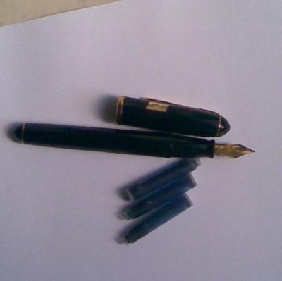 Inkoustové plnící pero