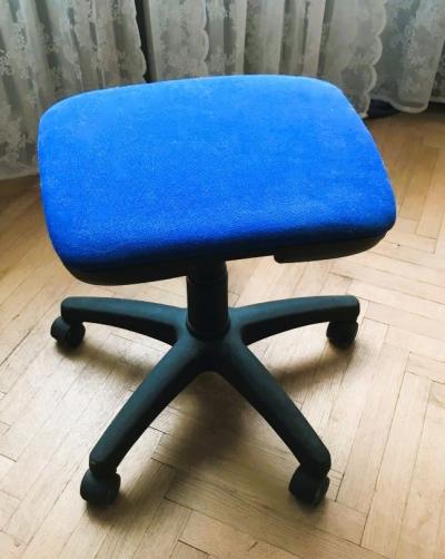 Pojízdnou židli - 1