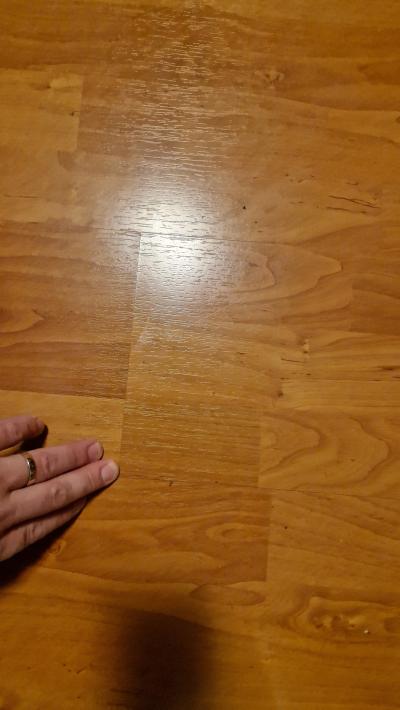 Vinylová podlaha (cca 90m2)