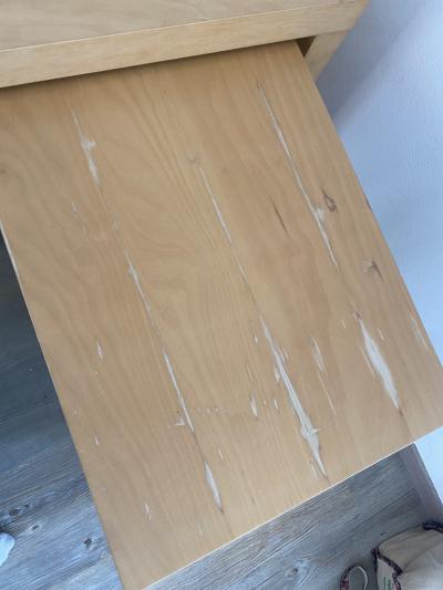 Psací stůl Ikea Malm -