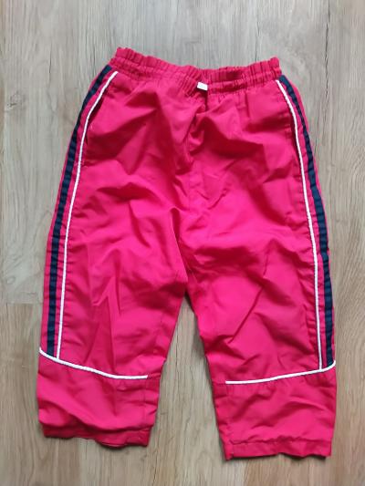 jarní červené kalhoty, vel 86-92