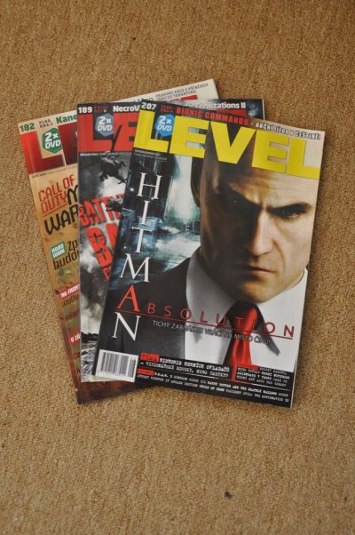 3x časopis Level 
