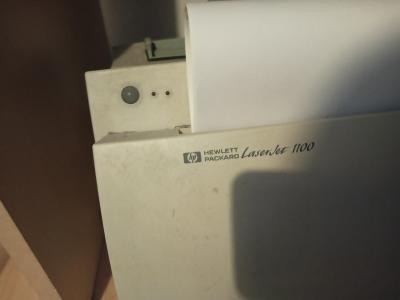 Tiskárna LaserJet 1100